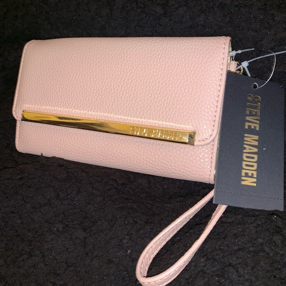 Steve Madden Handbags - Wallet